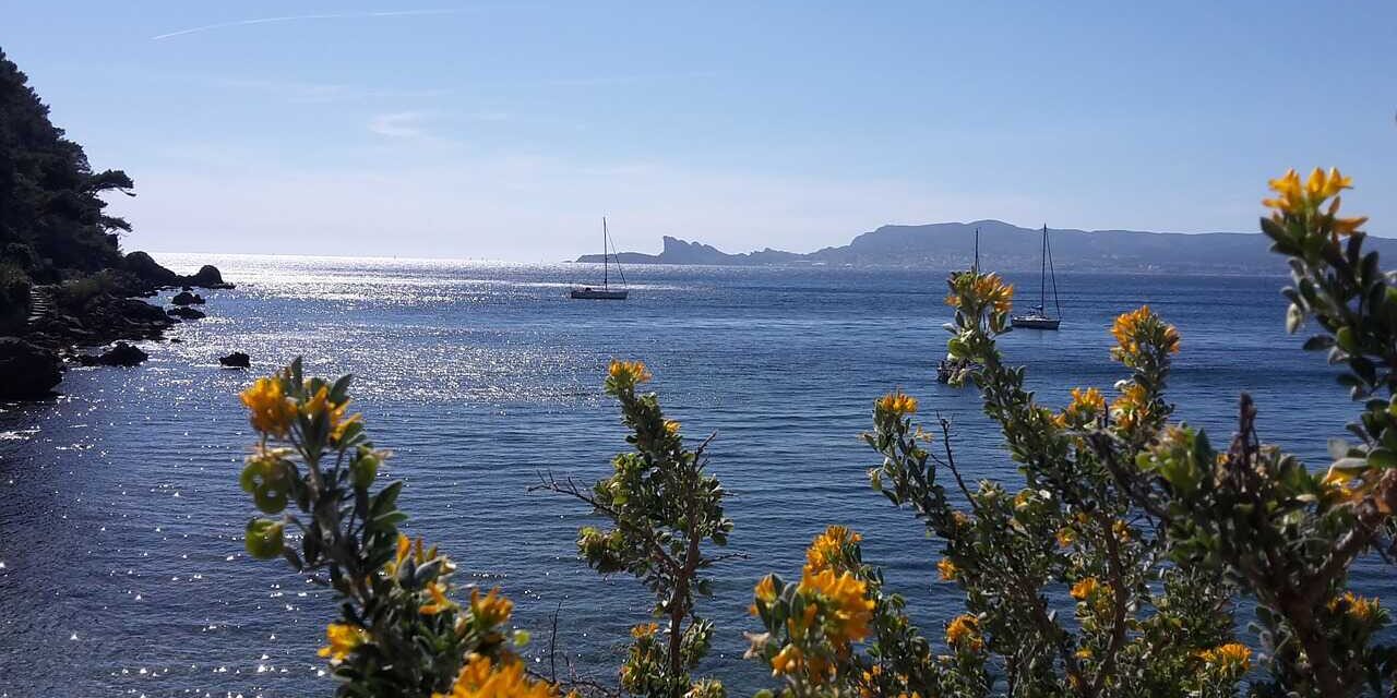 Vivir y trabajar en la Costa Azul, pros y contras