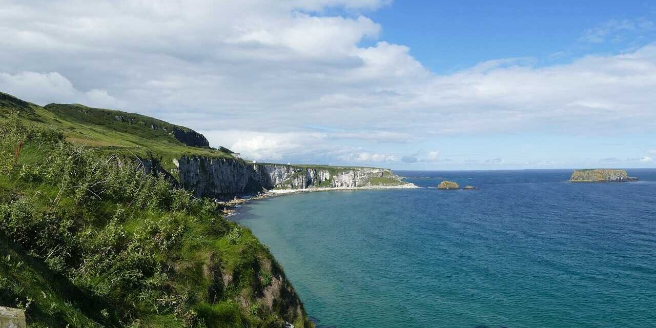 Vivere in Irlanda del Nord pro e contro