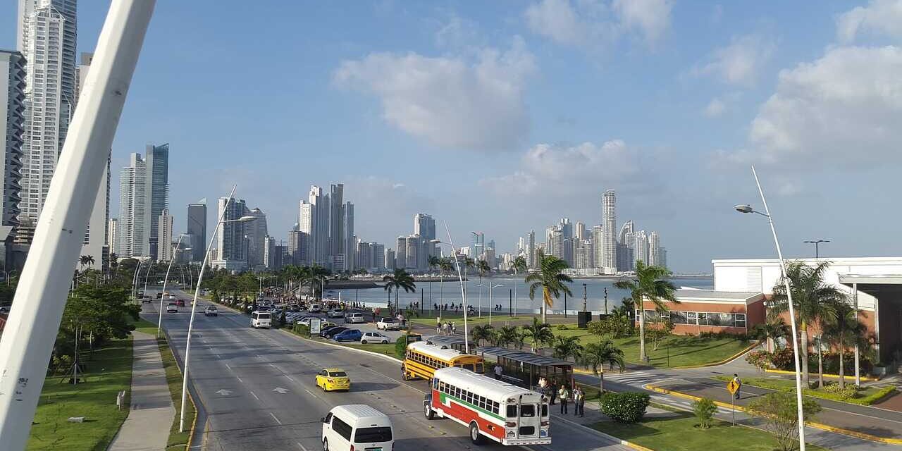 Vivir y trabajar en Panamá