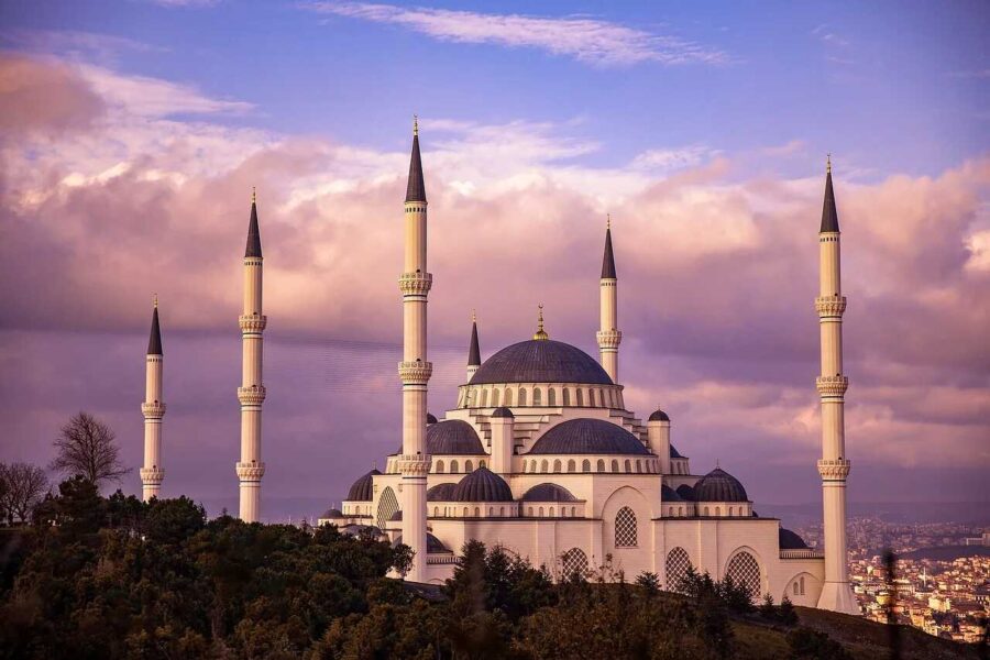 Living and working in ISTANBUL