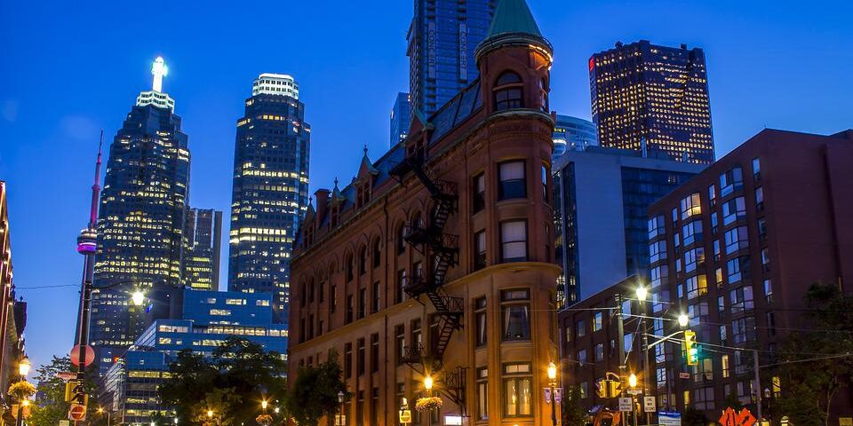 Vivir y trabajar en Toronto