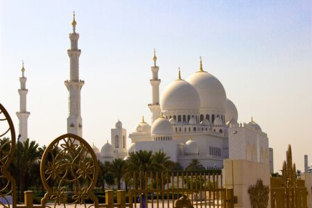 Vivere e lavorare ad Abu Dhabi